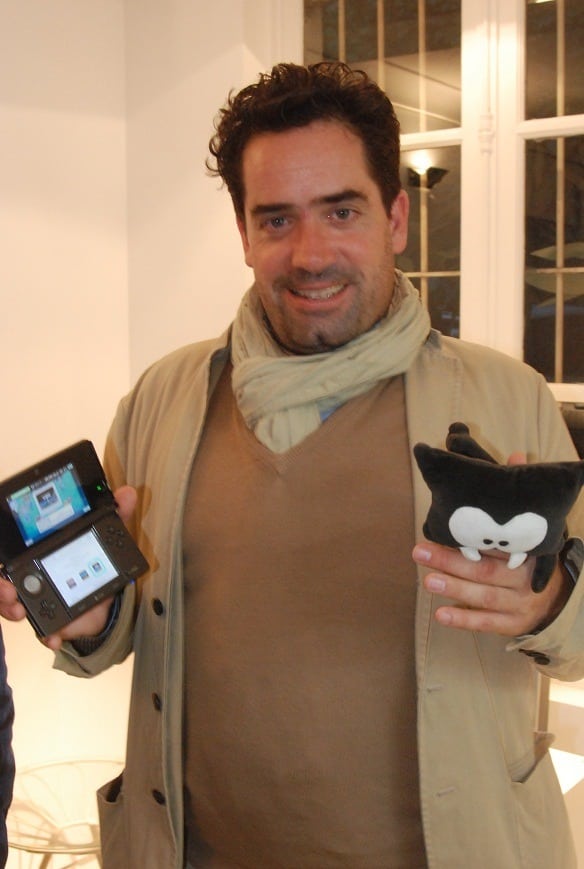 Gueorgui Pinkhassov avec le chacha de @Negi__Kun ^^ Gueorgui Pinkhassov avec le chacha de @Negi__Kun ^^